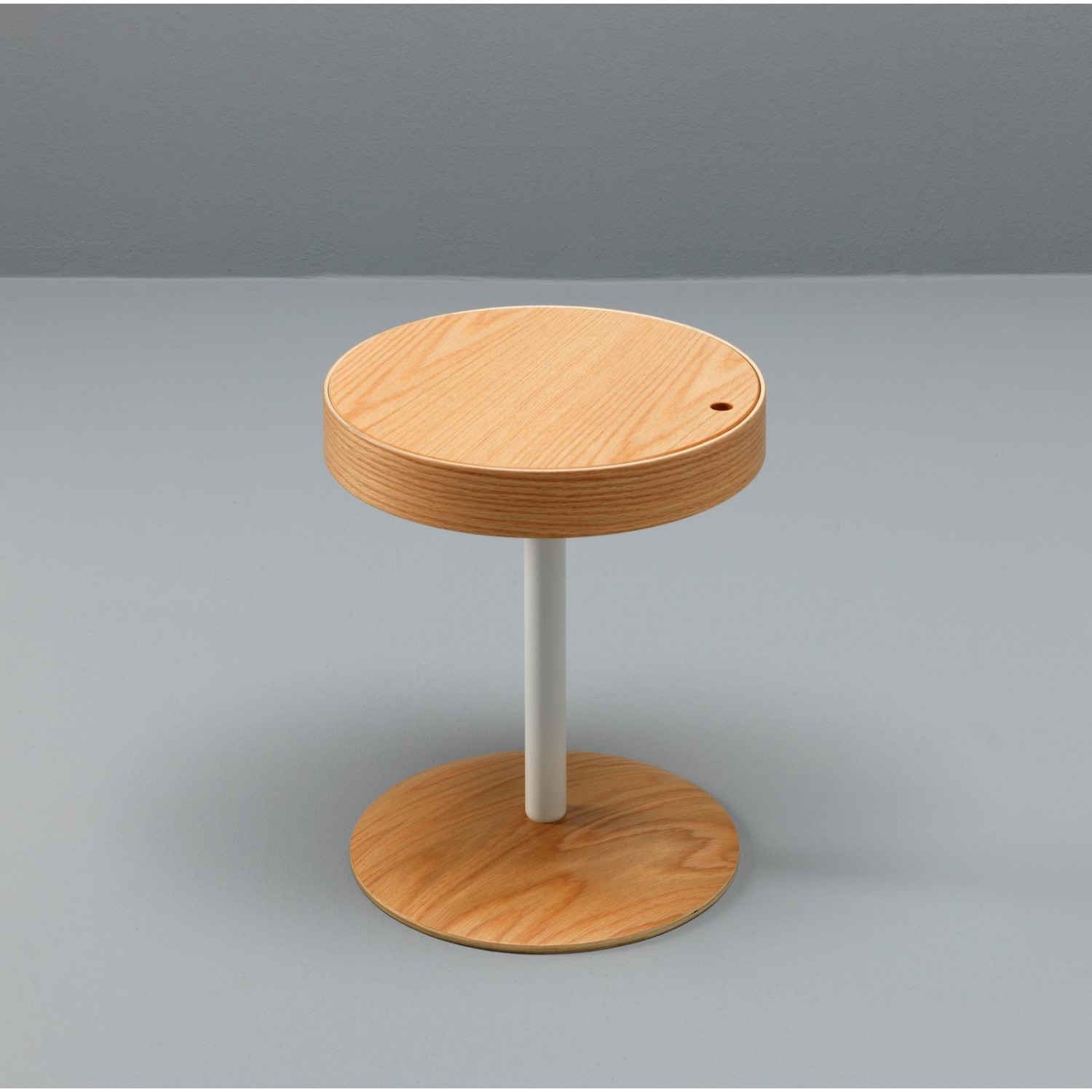 tavolino (Ø.40,5 x Ø.40,5 x 50h) design twist sabatino