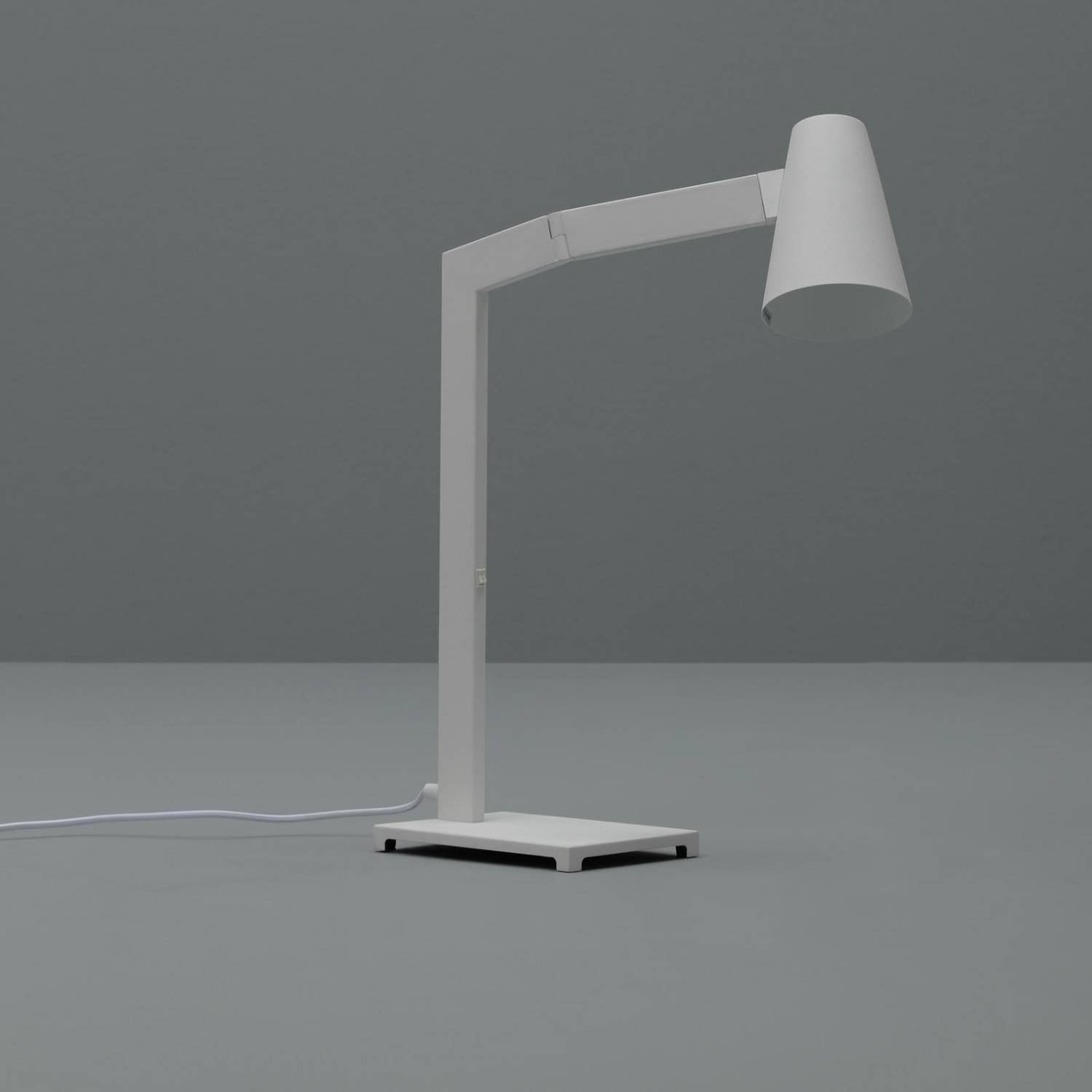 lampada da tavolo design twist kobi
